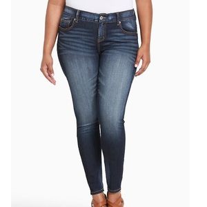 Torrid Premium Stretch Bombshell Skinny Jeans Sz14
